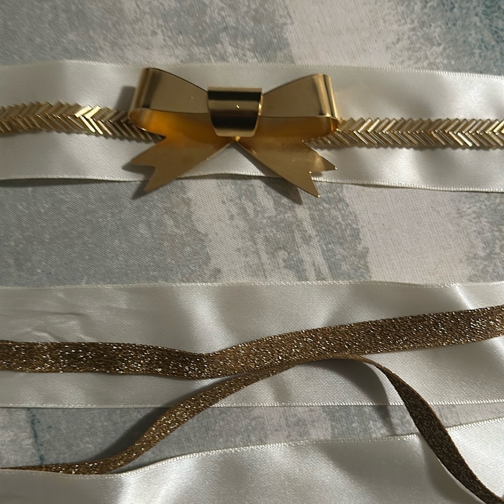 Twigs & Honey Gold Gilded bow and beaded belt